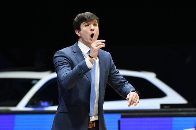 Pedro Calles (Trainer, Head Coach, Hamburg Towers), Niners Chemnitz vs. Hamburg Towers, 19.04.2021, easycredit Basketball Bundesliga, GER, Saison 2020 21 Niners Chemnitz vs. Hamburg Towers, 19.04.2021, easycredit Basketball Bundesliga, GER, Saison 2020 21 Chemnitz Copyright: xBertxHarzer xEibner-xPressefotox