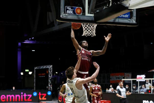 19.04.2021, easyCredit Basketball Bundesliga, BBL, Saison 2020 2021, Herren, Chemnitz Niners - Hamburg Towers Isiaha Mike, Niners Chemnitz Chemnitz Messe Chemnitz Sachsen Germany