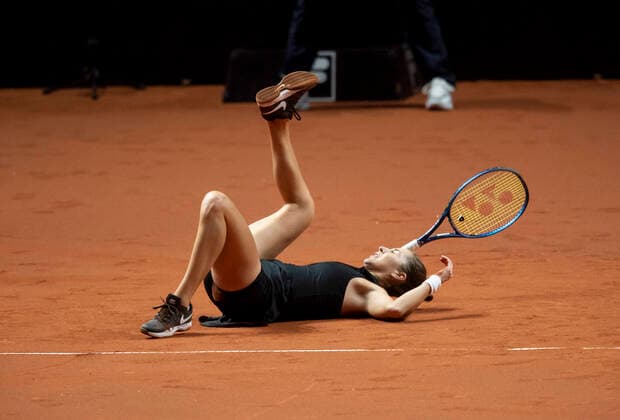 2021 Porsche Tennis Grand Prix Belinda Bencic , Switzerland