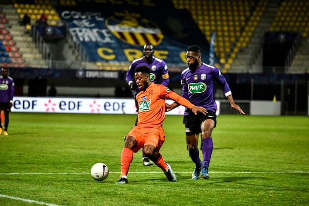 Action du penalty sur Elye Wahi (mhsc) FOOTBALL : Canet Roussilon vs Montpellier - Quart de Final Coupe de France - Canet Roussilon - 20 04 2021 ThierryBreton Panoramic 