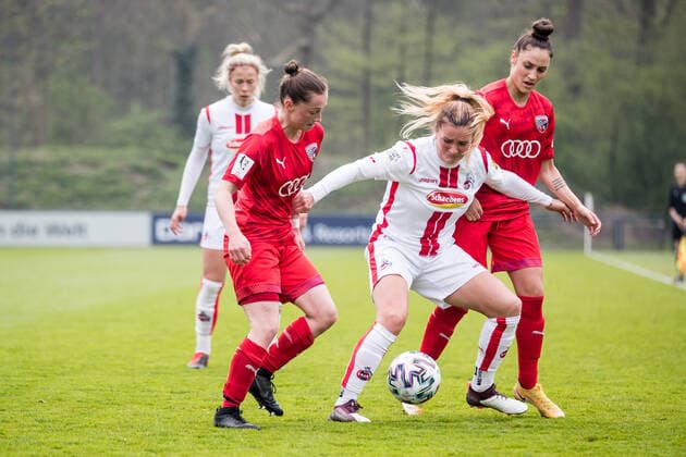 2. Frauen Fussball Bundesliga, 1. FC Koeln - FC Ingolstadt; 21.04.2021 Vanessa Haim ( 13, FC Ingolstadt), Rachel Rinast ( 31, 1. FC Koeln), Ivana Slipcevic ( 23, FC Ingolstadt) 2. Frauen Fussball Bundesliga, 1. FC Koeln - FC Ingolstadt, Koeln, Geissbockheim DFL REGULATIONS PROHIBIT ANY USE OF PHOTOGRAPHS AS IMAGE SEQUENCES AND OR QUASI-VIDEO. Copyright: xBEAUTIFULxSPORTS Wunderlx