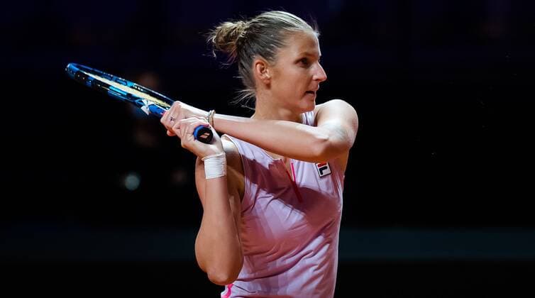 Mandatory Credit: Photo by Rob Prange Shutterstock (11864528i) Karolina Pliskova of the Czech Republic in action during her first-round match at the 2021 Porsche Tennis Grand Prix WTA, Tennis Damen 500 tournament Porsche Tennis Grand Prix, Tennis, Stuttgart, Germany - 21 Apr 2021 Porsche Tennis Grand Prix, Tennis, Stuttgart, Germany - 21 Apr 2021  Copyright: xRobxPrange Shutterstockx 11864528i