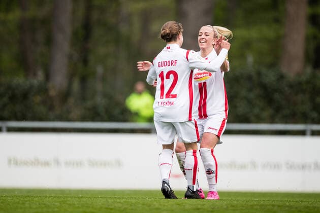 2. Frauen Fussball Bundesliga, 1. FC Koeln - FC Ingolstadt; 21.04.2021 Alicia-Sophie Gudorf ( 12, 1. FC Koeln) trifft zum 2:0 nach Vorlage durch Mandy Islacker ( 8, 1. FC Koeln) - Jubel 2. Frauen Fussball Bundesliga, 1. FC Koeln - FC Ingolstadt, Koeln, Geissbockheim DFL REGULATIONS PROHIBIT ANY USE OF PHOTOGRAPHS AS IMAGE SEQUENCES AND OR QUASI-VIDEO. Copyright: xBEAUTIFULxSPORTS Wunderlx