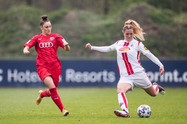 2. Frauen Fussball Bundesliga, 1. FC Koeln - FC Ingolstadt; 21.04.2021 Ivana Slipcevic ( 23, FC Ingolstadt), Rachel Rinast ( 31, 1. FC Koeln) 2. Frauen Fussball Bundesliga, 1. FC Koeln - FC Ingolstadt, Koeln, Geissbockheim DFL REGULATIONS PROHIBIT ANY USE OF PHOTOGRAPHS AS IMAGE SEQUENCES AND OR QUASI-VIDEO. Copyright: xBEAUTIFULxSPORTS Wunderlx