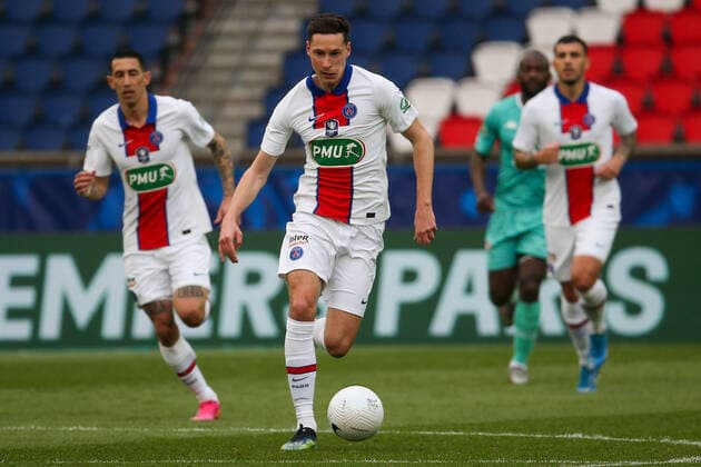 Sport Bilder des Tages 21.04.2021 Frankreich, Paris Coupe de France 20 21 Viertelfinale Paris Saint-Germain - Angers SCO v.l., Angel di Maria (Paris Saint-Germain), Julian Draxler (Paris Saint-Germain) Foto: Antonio Borga Copyright: AntonioxBorga