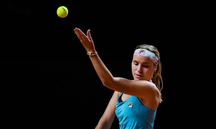 April 21, 2021, STUTTGART, GERMANY: Sofia Kenin of the United States in action during her second-round match at the 2021 Porsche Tennis Grand Prix WTA, Tennis Damen 500 tournament against Anett Kontaveit of Estonia STUTTGART GERMANY - ZUMAa181 20210421_zaa_a181_305 Copyright: xRobxPrangex