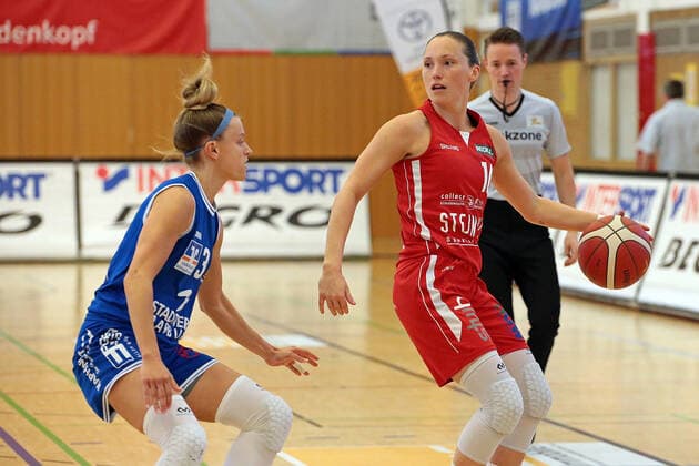 22.04.2021, xovx, Basketball Damen Bundesliga - Playoffs Spiel um Platz 3, Spiel 1, BC pharmaserv Marburg - Herner TC v.l. Alexandra Wilke (BC Pharmaserv Marburg), Chloe Bully (Herner TC) Marburg Sporthalle Georg Gaßmann Stadion Hessen Deutschland (DE)
