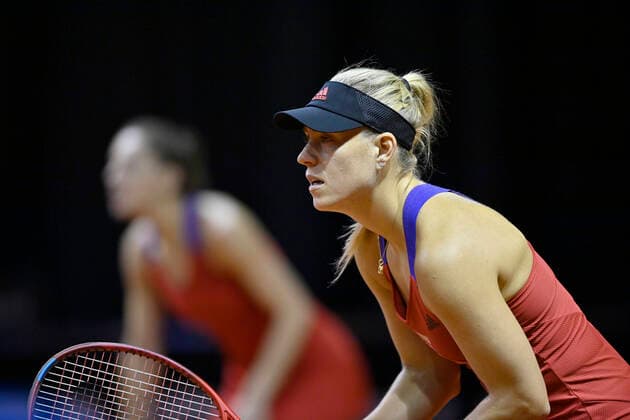 Doppel Angelique KERBER (GER) (rechts) mit Andrea PETKOVIC (GER) Tennis Damen Porsche-Cup Porsche Tennis Grand Prix GP Stuttgart 2021 Porsche-Arena 23.04.2021 Porsche Tennis Grand Prix Stuttgart 2021