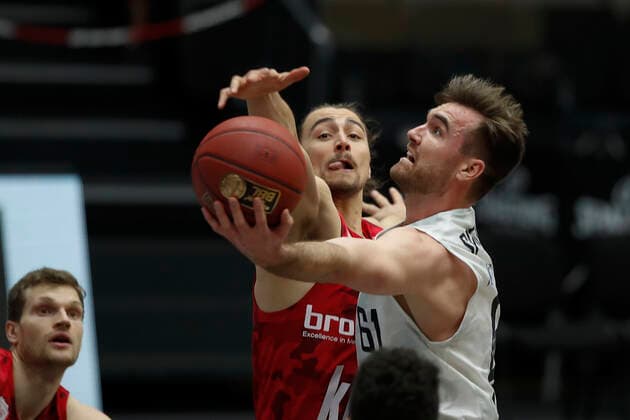 Deutschland , Hamburg, edel-optics.de Arena , 23.04.2021, emspor, emonline, despor, deonline, Hamburg Towers vs. s.Oliver Wuerzburg, easyCredit BBL, 30. Spieltag Bild: v. l. Copyright: HMBxMedia JulienxBecker