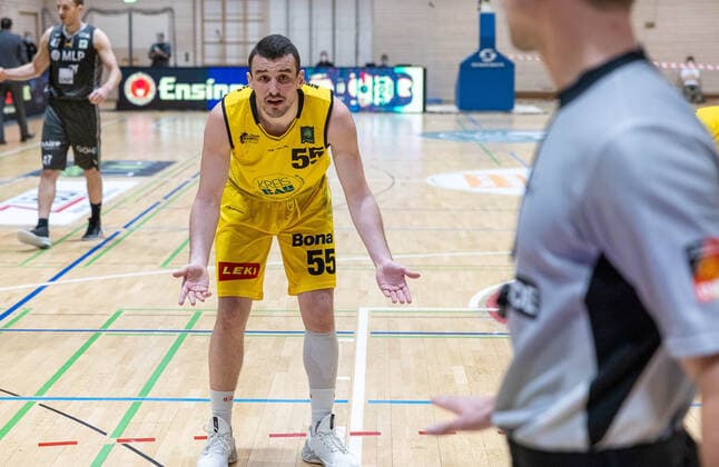 Karlo Miksic (Kirchheim Knights, 55)¨¨¨Kirchheim Knights vs. MLP Academics Heidelberg, 2. Basketball, Bundesliga, Pro A, Barmer 2 Basketball, Playoffs 3. Spieltag Gruppenphase, Spielzeit 2020 2021, 23.04.2021, ¨¨ Kirchheim Knights - MLP Academics Heidelberg, Basketball, 2. Bundesliga, Barmer 2 Basketball, Playoffs 3. Spieltag Gruppenphase, Spielzeit 2020 2021, 23.04.2021 Kirchheim unter Teck Copyright: xDennisxDuddek xEibnerxPressefotox EP_DDU