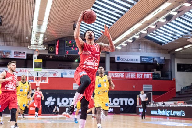 easyCredit Basketball Bundesliga; JobStairs Giessen 46ers - MHP RIESEN Ludwigsburg, 24.04.21 Diante Maurice Garrett ( 11 Giessen 46ers) Sporthalle Giessen-Ost Giessen, 24.04.21 Copyright: xBEAUTIFULxSPORTS Roeczeyx