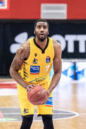 easyCredit Basketball Bundesliga; JobStairs Giessen 46ers - MHP RIESEN Ludwigsburg, 24.04.21 Jamel McLean ( 7 MHP RIESEN Ludwigsburg) Sporthalle Giessen-Ost Giessen, 24.04.21 Copyright: xBEAUTIFULxSPORTS Roeczeyx