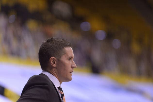 Jaka LAKOVIC (Trainer Coach Headcoach ratiopharm ulm) ; EWE Baskets Oldenburg vs ratiopharm Ulm, Basketball, easyCredit BBL Bundesliga, 24.04.2021, 30. Spieltag, Saison 2020 2021 ; Copyright: xErikxHillmer EIBNERx EP_ehr EWE Baskets Oldenburg vs ratiopharm Ulm, Basketball, easyCredit BBL Bundesliga, 24.04.2021, 30. Spieltag, Saison 2020 2021 Oldenburg Copyright: xErikxHillmer EIBNERx EP_ehr