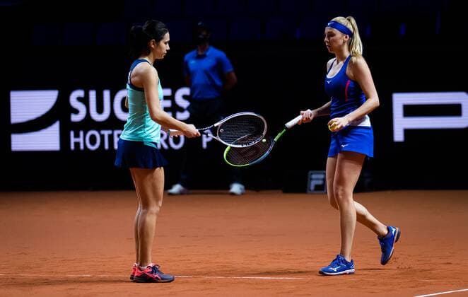 Mandatory Credit: Photo by Rob Prange Shutterstock (11864531bh) Raluca Olaru of Romania & Nadiia Kichenok of the Ukraine in action during the doubles semi-final of the 2021 Porsche Tennis Grand Prix WTA, Tennis Damen 500 tournament Porsche Tennis Grand Prix, Tennis, Stuttgart, Germany - 24 Apr 2021 Porsche Tennis Grand Prix, Tennis, Stuttgart, Germany - 24 Apr 2021  Copyright: xRobxPrange Shutterstockx 11864531bh