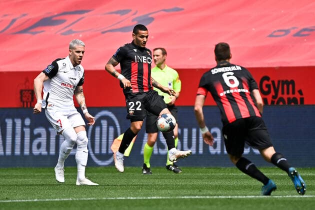 22 RONY LOPES (NICE) - 26 MIHAILO RISTIC (MHSC) FOOTBALL : Nice vs Montpellier - Ligue 1 Uber Eats - 25 04 2021 FEP Panoramic 