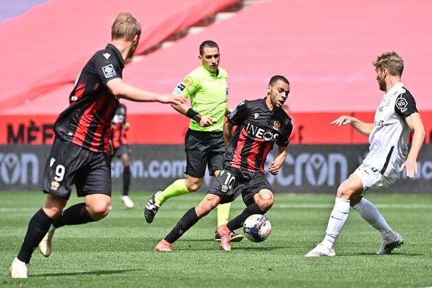 10 ALEXIS CLAUDE MAURICE (NICE) FOOTBALL : Nice vs Montpellier - Ligue 1 Uber Eats - 25 04 2021 FEP Panoramic 