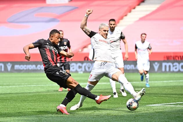 14 DAN NDOYE (NICE) - 26 MIHAILO RISTIC (MHSC) FOOTBALL : Nice vs Montpellier - Ligue 1 Uber Eats - 25 04 2021 FEP Panoramic 