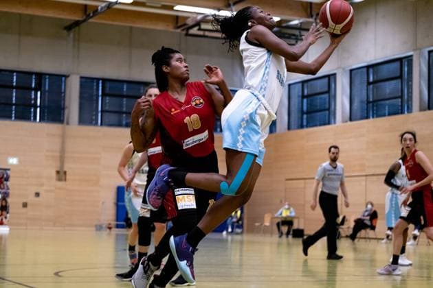 Duesseldorf, Germany, April 24th Maryam Adepoju Olantuji (2 Bascats) goes for two points during the Toyota 2. Basketball Bundesliga Nord between the Capitol Bascats Duesseldorf and RheinLand Lions at Wekita Sportarena in Duesseldorf Toyota 2. Basketball Bundesliga Nord - Capitol Bascats Duesseldo 