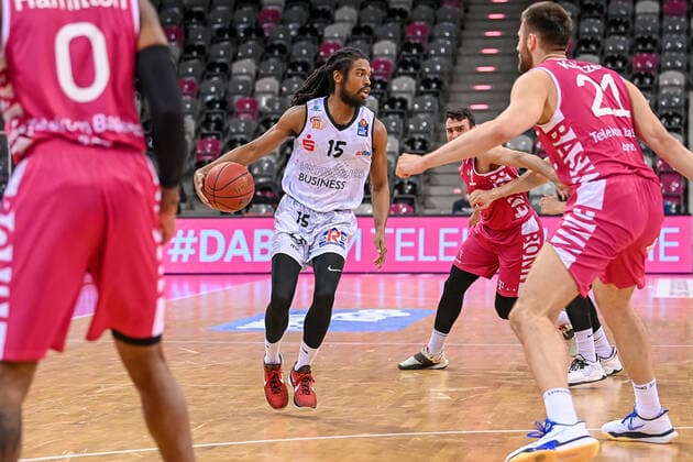 easyCredit BBL, Telekom Baskets Bonn vs. NINERS Chemnitz, 25.04.2021 Marcus Thornton (NINERS Chemnitz 15), easyCredit BBL, Telekom Baskets Bonn vs. NINERS Chemnitz am 25.04.2021 im Telekom Dome Bonn, Bonn (Nordrhein-Westfalen) Copyright: xBEAUTIFULxSPORTS Mueller-Laschetx