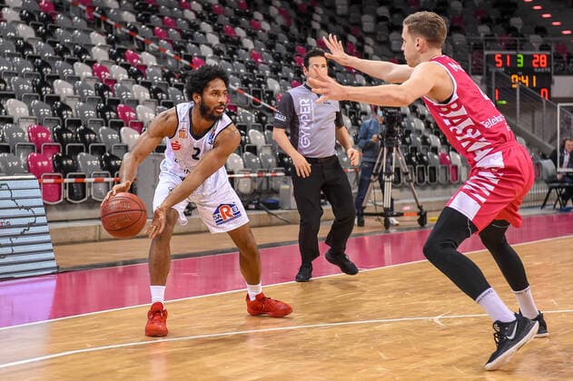 easyCredit BBL, Telekom Baskets Bonn vs. NINERS Chemnitz, 25.04.2021 Terrell Harris (NINERS Chemnitz 2), easyCredit BBL, Telekom Baskets Bonn vs. NINERS Chemnitz am 25.04.2021 im Telekom Dome Bonn, Bonn (Nordrhein-Westfalen) Copyright: xBEAUTIFULxSPORTS Mueller-Laschetx