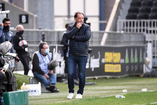 STEPHANE MOULIN (ENTRAINEUR ANGERS) FOOTBALL : Angers vs Monaco - Ligue 1 Uber Eats - 25 04 2021 AnthonyBIBARD FEP Panoramic 