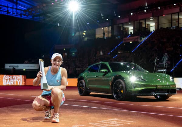 2021 Porsche Tennis Grand Prix Ashleigh Barty , Australia