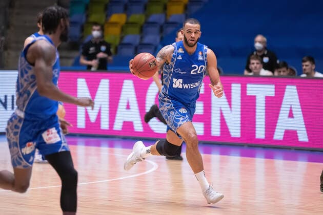Fraport Skyliners - Mitteldeutscher BC, easyCredit BBL Rasheed Moore (Fraport Skyliners, 20). Basketball-Spiel der easyCredit BBL zwischen den Fraport Skyliners und Mitteldeutscher BC am 25. April 2021 in der Fraport-Arena in Frankfurt am Main., Frankfurt am Main Hessen Deutschland Fraport-Arena