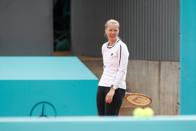 April 27, 2021, MADRID, MADRID, SPAIN: Kiki Bertens of The Netherlands looks on during the day one of the WTA, Tennis Damen 1000 - Mutua Madrid Open 2021 at La Caja Magica on April 27, 2021 in Madrid, Spain. MADRID SPAIN - ZUMAa181 20210427_zaa_a181_034 Copyright: xOscarxJ.xBarrosox