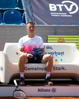 Philipp Kohlschreiber(GER) sitzt auf der Bank waehrend der Spielpause Copyright: xJuergenxHasenkopfx