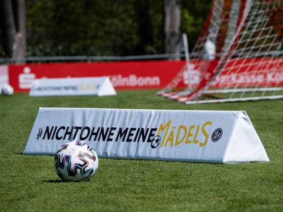 Cologne, Germany, April 28th 202 Nicht ohne meine Maedels dfb campaign at the 2. Frauen Bundesliga game between 1. Fc Koeln and Fc Bayern Muenchen II at the Franz-Kremer Stadion in Cologne, Germany. 2. Frauen Bundesliga - 1. Fc Koeln v Fc Bayern Muenchen II 