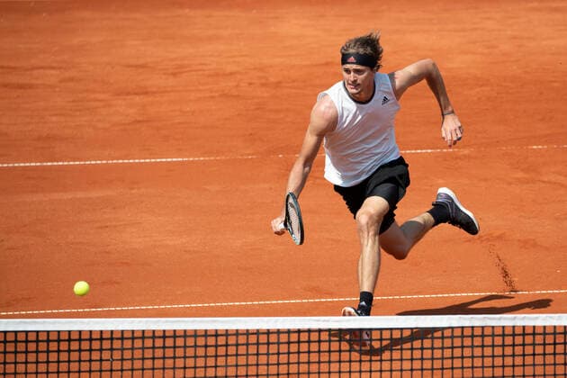 Alexander Zverev (GER), von oben Tennis - BMW Open 2021 - ATP, Tennis Herren - MTTC Iphitos - Munich - - Germany - 28 April 2021. Copyright: xJuergenxHasenkopfx