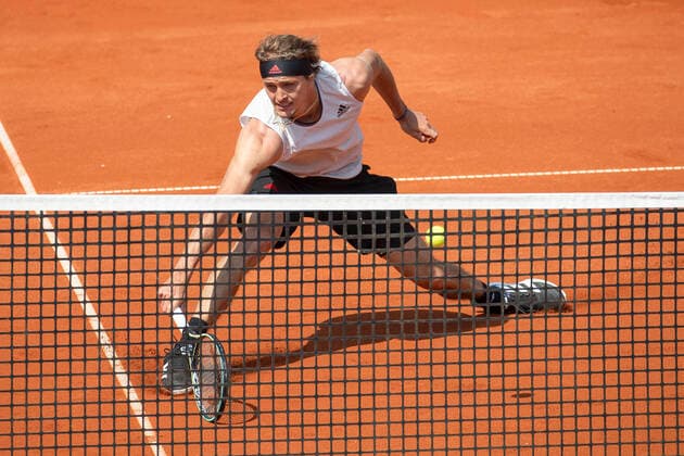 Alexander Zverev (GER), von oben Tennis - BMW Open 2021 - ATP, Tennis Herren - MTTC Iphitos - Munich - - Germany - 28 April 2021. Copyright: xJuergenxHasenkopfx