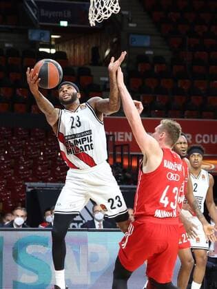 Milans 23 DELANEY. Basketball, FC Bayern - Mailand, Euroleague, Viertelfinale, Saison 2020-2021, am 28.4.2021 in Muenchen, A U D I D O M E, Deutschland. Quelle Copyright Credit : Oryk HAIST