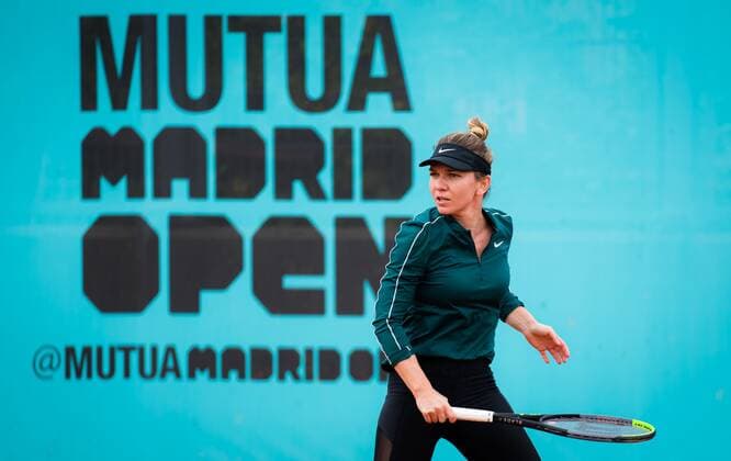 Mandatory Credit: Photo by Rob Prange Shutterstock (11876051bh) Simona Halep of Romania during practice ahead of the 2021 Mutua Madrid Open WTA, Tennis Damen 1000 tournament Mutua Madrid Open, Tennis, La Caja Magica, Madrid, Spain - 29 Apr 2021 Mutua Madrid Open, Tennis, La Caja Magica, Madrid, Spain - 29 Apr 2021  Copyright: xRobxPrange Shutterstockx 11876051bh