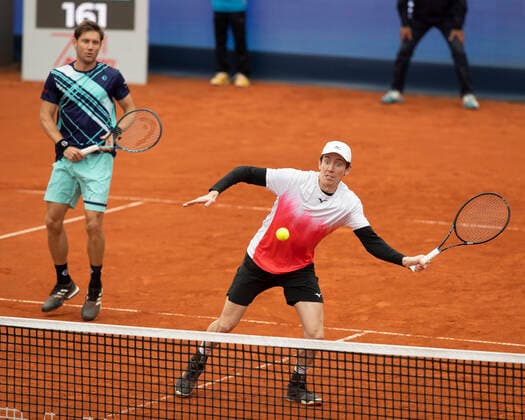 Matthew Ebden und John-Patrick Smith (mit Kappe), Herren Doppel Tennis - BMW Open 2021 - ATP, Tennis Herren - MTTC Iphitos - Munich - - Germany - 29 April 2021. Copyright: xJuergenxHasenkopfx