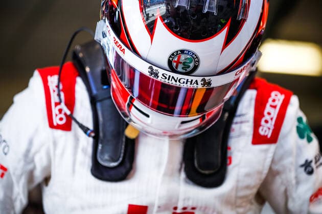 Sport Bilder des Tages ILOTT Callum (gbr), Alfa Romeo Racing ORLEN, portrait during the Formula 1 Heineken Grande PrŽmio de Portugal 2021 from April 30 to May 2, 2021 on the Algarve International Circuit, in Portimao, Portugal FORMULE 1 : Grand Prix du Portugal - Preparations - Portimao - 29 04 2021 DPPI Panoramic  00121005__V2_4652
