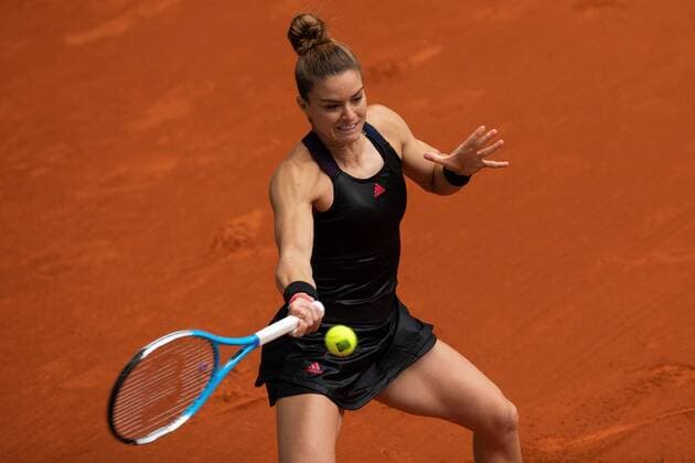 Greek s tennis player María Sakkari in action against Amanda Anisimova of USA during their Mutua Madrid Open tennis match at Caja Magica,? in Madrid, Spain, 30 April 2021. María Sakkari vs. Amanda Anisimova !ACHTUNG: NUR REDAKTIONELLE NUTZUNG!  Copyright: xRodrigoxJiménezx GRAF5378 20210430-637553849580165154