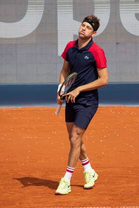 Filip Krajinovic reagiert veraergert,Aerger,enttaeuscht,Enttaeuschung,Emotion Copyright: xJuergenxHasenkopfx
