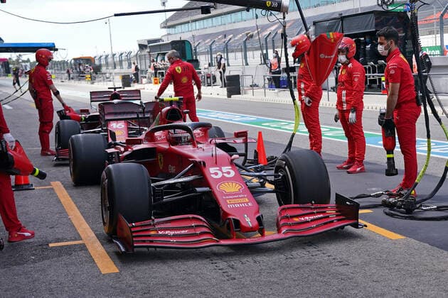 F1 Grand Prix of Portugal 55 Carlos Sainz (ESP, Scuderia Ferrari Mission Winnow), F1 Grand Prix of Portugal at Autodromo Internacional do Algarve on April 30, 2021 in Portimao, Portugal. (Photo by COLOMBO IMAGES FIA Pool via HOCH ZWEI) Portimao Portugal Poolfoto HOCH ZWEI Pool COLOMBO IMAGES ,EDITORIAL USE ONLY