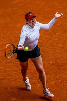 Russian tennis player Anastasia Pavlyuchenkova in action against Madison Keys of US during their Mutua Madrid Open tournament s first round match at Caja Magica complex, in Madrid, Spain, 30 April 2021. Mutua Madrid Open tournament !ACHTUNG: NUR REDAKTIONELLE NUTZUNG!  Copyright: xJUANJOxMARTINx(es-ES)x GRAF5721 20210430-637554001224307809