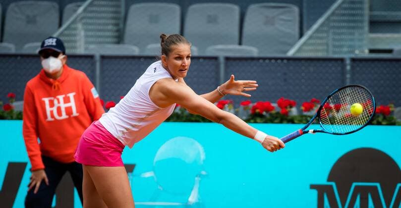 Mandatory Credit: Photo by Rob Prange Shutterstock (11876061bw) Karolina Pliskova of the Czech Republic in action during the first round of the 2021 Mutua Madrid Open WTA, Tennis Damen 1000 tournament Mutua Madrid Open, Tennis, La Caja Magica, Madrid, Spain - 30 Apr 2021 Mutua Madrid Open, Tennis, La Caja Magica, Madrid, Spain - 30 Apr 2021  Copyright: xRobxPrange Shutterstockx 11876061bw