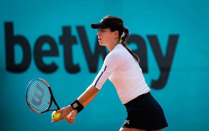 Mandatory Credit: Photo by Rob Prange Shutterstock (11876061cf) Ajla Tomljanovic of Australia in action during the first round of the 2021 Mutua Madrid Open WTA, Tennis Damen 1000 tournament Mutua Madrid Open, Tennis, La Caja Magica, Madrid, Spain - 30 Apr 2021 Mutua Madrid Open, Tennis, La Caja Magica, Madrid, Spain - 30 Apr 2021  Copyright: xRobxPrange Shutterstockx 11876061cf
