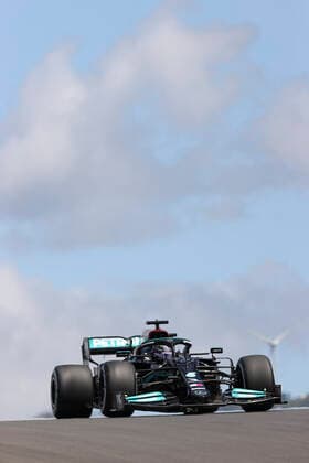 44 Lewis Hamilton (GBR, Mercedes-AMG Petronas F1 Team), F1 Grand Prix of Portugal at Autodromo Internacional do Algarve on April 30, 2021 in Portimao, Portugal. (Photo by HOCH ZWEI) Portimao Portugal