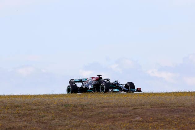 44 Lewis Hamilton (GBR, Mercedes-AMG Petronas F1 Team), F1 Grand Prix of Portugal at Autodromo Internacional do Algarve on April 30, 2021 in Portimao, Portugal. (Photo by HOCH ZWEI) Portimao Portugal