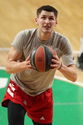 David Kraemer (Muenchen) beim aufwaermen GER, FC Bayern Basketball - Armani Olimpia Mailand, Basketball, EuroLeague Viertelfinale Spiel 4, Saison 2020 2021, 30.04.2021, GER, FC Bayern Basketball - Armani Olimpia Mailand, Basketball, EuroLeague Viertelfinale Spiel 4, Saison 2020 2021, 30.04.2021, Muenchen Copyright: xEIBNER MarcelxEngelbrechtx EP_EER