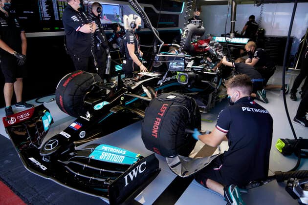 F1 Grand Prix of Portugal 44 Lewis Hamilton (GBR, Mercedes-AMG Petronas F1 Team), F1 Grand Prix of Portugal at Autodromo Internacional do Algarve on April 30, 2021 in Portimao, Portugal. (Photo by Steve Etherington for Mercedes-Benz Grand Prix Ltd. Daimler AG FIA Pool via HOCH ZWEI) Portimao Portugal Poolfoto HOCH ZWEI Pool Daimler AG ,EDITORIAL USE ONLY