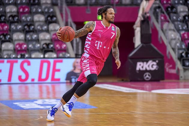 easyCredit BBL, Telekom Baskets Bonn vs. Fraport Skyliners, 30.04.2021 Chris Babb (Telekom Baskets Bonn, 7), easyCredit BBL, Telekom Baskets Bonn vs. Fraport Skyliners am 30.04.2021 im Telekom Dome Bonn, Bonn (Nordrhein-Westfalen) Copyright: xBEAUTIFULxSPORTS Mueller-Laschetx