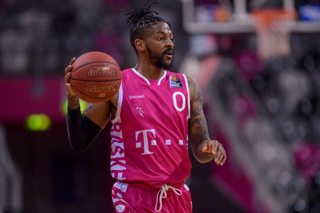 easyCredit BBL, Telekom Baskets Bonn vs. Fraport Skyliners, 30.04.2021 Alex Hamilton (Telekom Baskets Bonn, 0), easyCredit BBL, Telekom Baskets Bonn vs. Fraport Skyliners am 30.04.2021 im Telekom Dome Bonn, Bonn (Nordrhein-Westfalen) Copyright: xBEAUTIFULxSPORTS Mueller-Laschetx