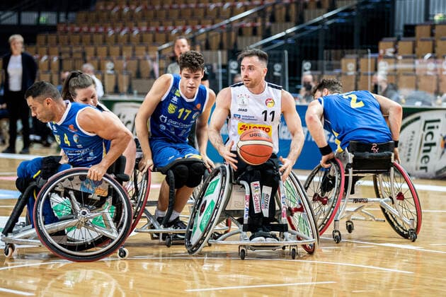 Champions Cup 2021; RSV Lahn-Dill - BSR ACE Gran Canaria Steve Serio ( 11 RSV Lahn-Dill), Arie Twigt ( 17 BSR ACE Gran Canaria), Angel David Hernandez ( 4 BSR ACE Gran Canaria), Annabel Breuer ( 12 RSV Lahn-Dill), Mendel Op den Orth ( 2 BSR ACE Gran Canaria) Champions Cup 2021; RSV Lahn-Dill - BSR ACE Gran Canaria 30.04.2021; Rittal Arena, Wetzlar (Hessen) Copyright: xBEAUTIFULxSPORTS Roeczeyx