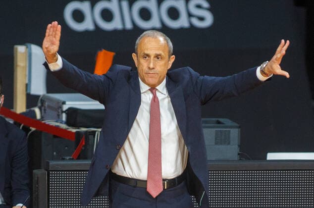 Milans Head Coach Ettore MESSINA. Basketball, FC Bayern - Milano, Euroleague, Quaterfinal, match 4, Season 2020-2021, am 30.4.2021 in Muenchen, A U D I D O M E, Deutschland. Quelle Copyright Credit : Oryk HAIST